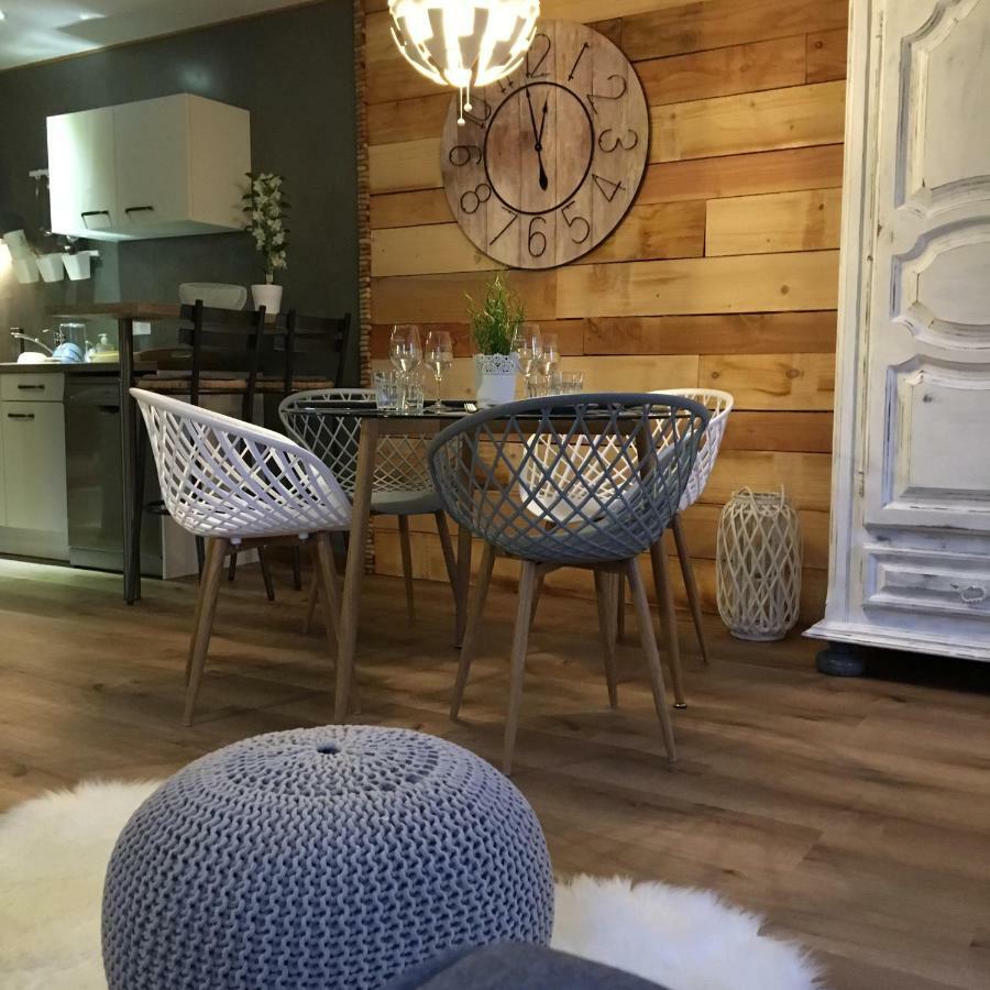 Les Appartements D'Estelle 小皮埃尔 外观 照片